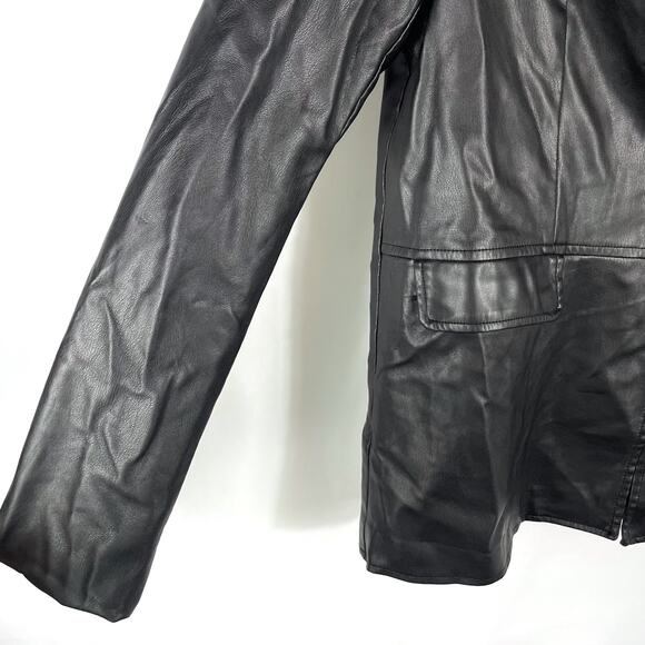 WeWoreWhat‎ Faux Leather Blazer Black Button Front Jacket Vegan Collared Sz M - Picture 5 of 10
